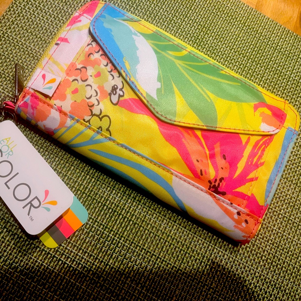 Tropical smartphone wallet